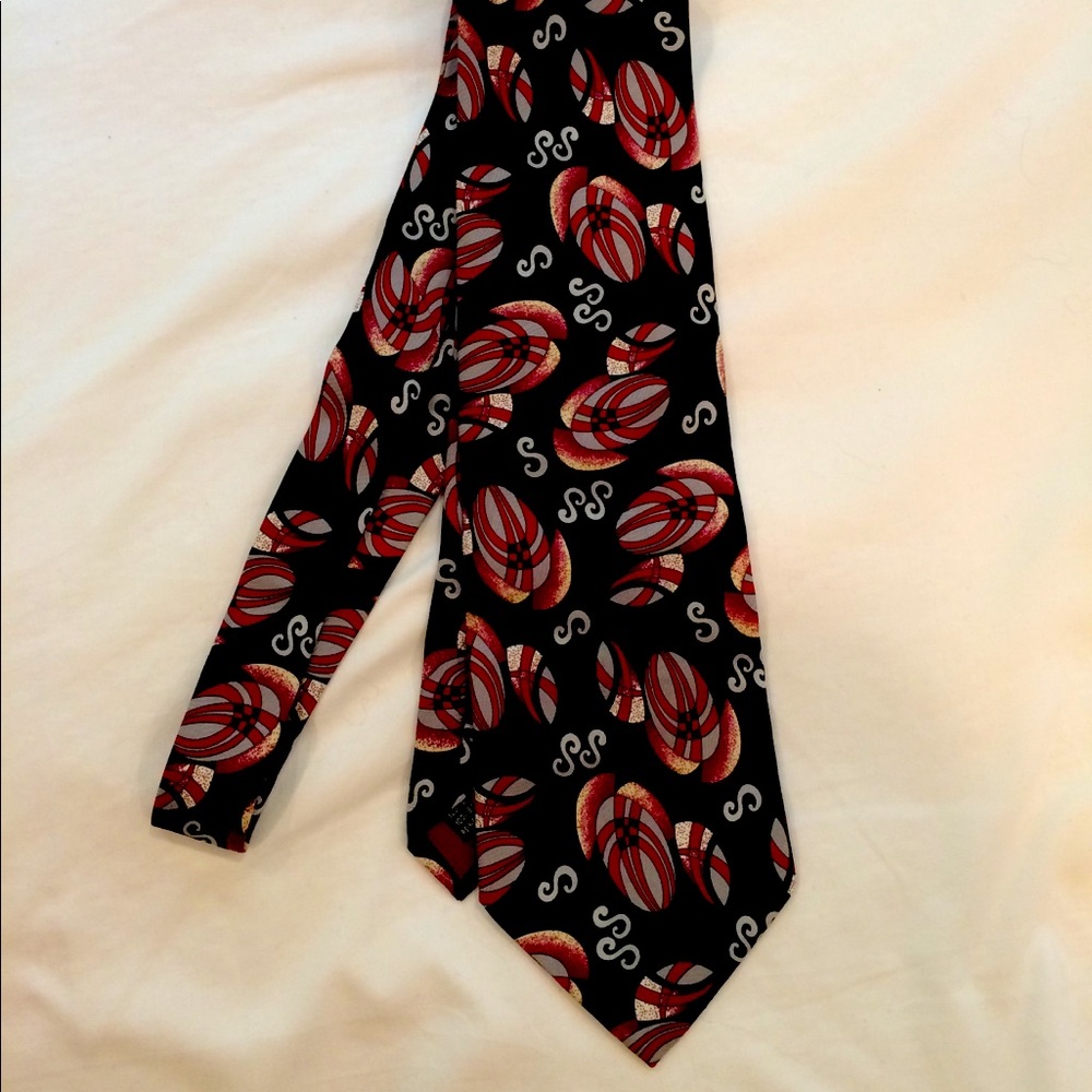 Matrix silk tie